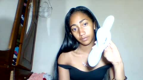 belle_annah online show from 07/26/26, 02:53