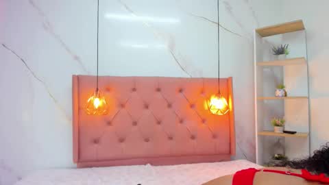 belle online show from 10/11/25, 09:57