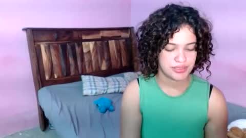 SOFIA online show from 06/08/26, 07:36