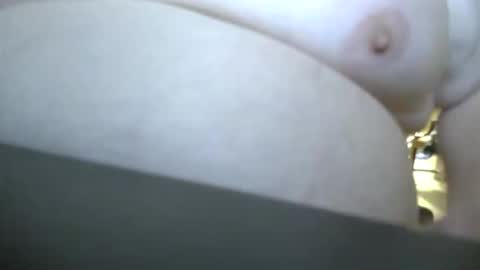 Snapshot of belle_ley chatting on 11/17/25, 04:51 Jack online show from 11/17/25, 04:51