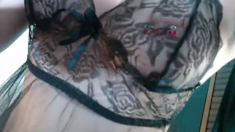 belle_ragazee online show from 06/06/26, 07:57