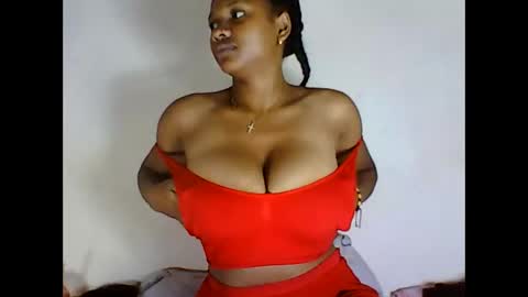 Snapshot of bellewivy chatting on 11/05/25, 11:10 bellewivy online show from 11/05/25, 11:10