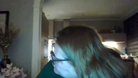 belleyara online show from 10/27/25, 07:07