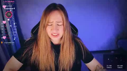 Snapshot of bellezza_ chatting on 10/04/25, 05:11 Your Annabelle Wolf online show from 10/04/25, 05:11