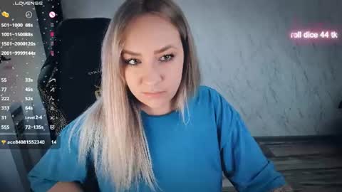 Your Annabelle Wolf  online show from 07/21/26, 09:00
