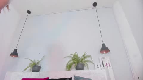 Snapshot of bellota_flak chatting on 11/07/25, 04:12 Bellota Flak online show from 11/07/25, 04:12