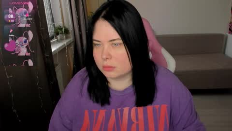 LinaBoo online show from 12/01/25, 07:02