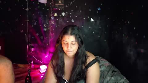 Your New Girlfriend online show from 06/01/26, 04:52
