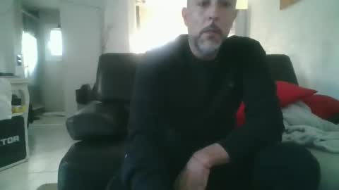 benbare13 online show from 12/17/25, 02:34