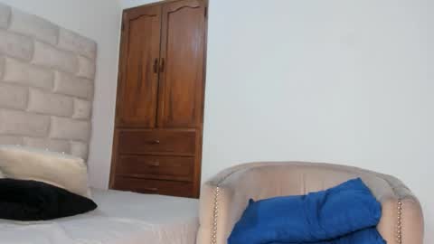 Snapshot of benbrownn chatting on 10/12/25, 03:16    online show from 10/12/25, 03:16