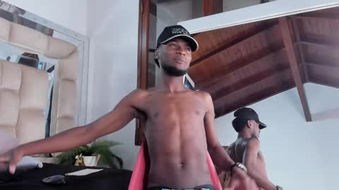 Snapshot of benbrownn chatting on 10/22/25, 08:41    online show from 10/22/25, 08:41