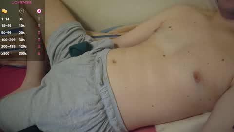 Snapshot of bencamjp chatting on 10/01/25, 11:27 Ben online show from 10/01/25, 11:27