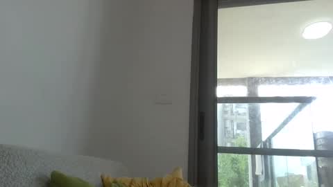 bendoor1 online show from 09/17/25, 07:10