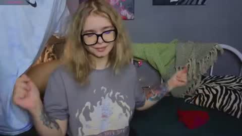KENDALL  NATHAN online show from 06/27/26, 12:22