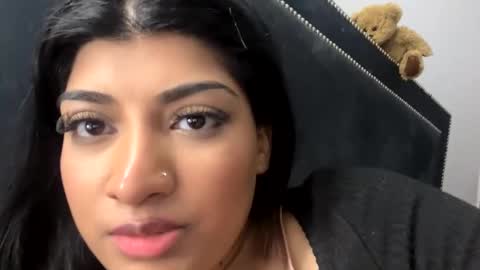 Snapshot of bengalibaddie7_x chatting on 05/22/26, 12:29 bengalibaddie7_x online show from 05/22/26, 12:29