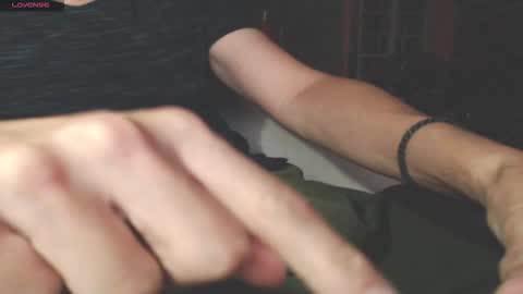 Snapshot of benijamin chatting on 10/05/25, 09:45 benijamin online show from 10/05/25, 09:45