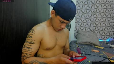 Snapshot of benjamin_lichx chatting on 06/06/26, 03:28 Benjamin online show from 06/06/26, 03:28