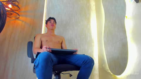 BENJAMIN online show from 01/10/25, 05:26