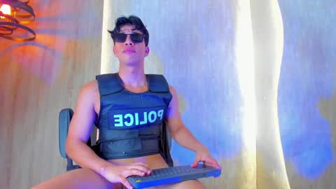 BENJAMIN online show from 01/10/25, 11:33