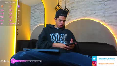 BENJAMIN online show from 09/19/25, 11:33