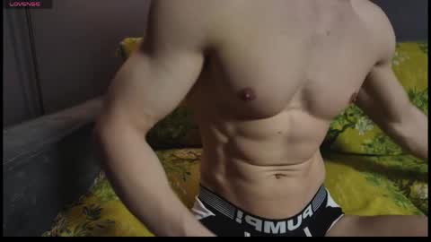 Snapshot of benjaminbond chatting on 05/10/26, 03:17 benjaminkarl02 online show from 05/10/26, 03:17