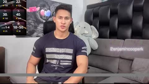 Snapshot of benjamincooperk1 chatting on 12/18/25, 06:41 benjamincooperk online show from 12/18/25, 06:41