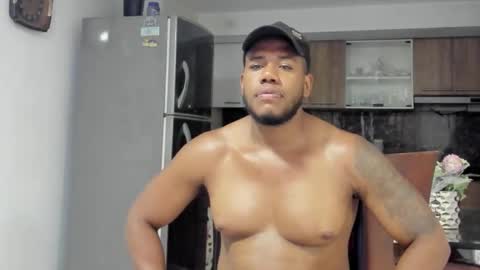 Snapshot of benjaminsr chatting on 05/15/26, 11:23 BEJAMIN online show from 05/15/26, 11:23