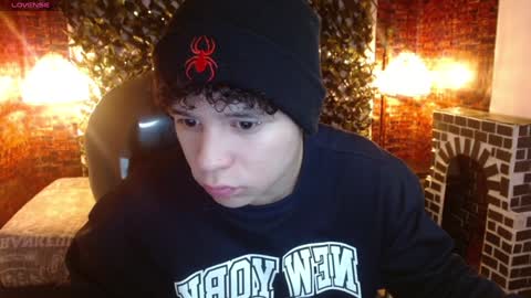 BENJAMIN online show from 01/06/25, 07:24