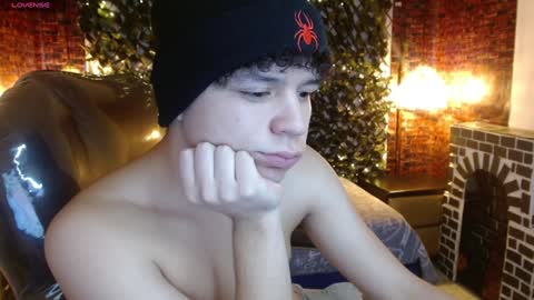 BENJAMIN online show from 01/06/25, 10:26