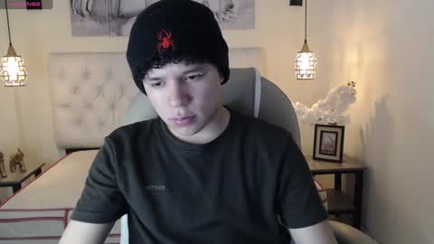 BENJAMIN online show from 01/12/25, 08:03