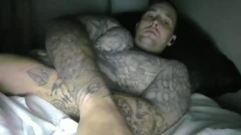 Snapshot of bennetsinit chatting on 01/05/25, 09:37 smokin n cammin online show from 01/05/25, 09:37