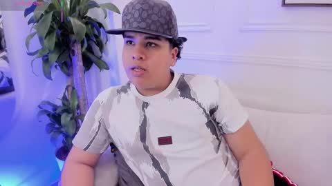 Snapshot of bennett_alejoo chatting on 09/23/25, 04:10 bennett_alejoo online show from 09/23/25, 04:10