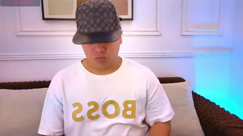 bennett_alejoo online show from 05/18/26, 06:36