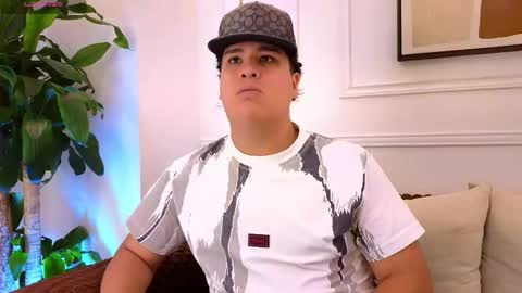 bennett_alejoo online show from 05/20/26, 06:58