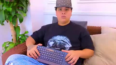 bennett_alejoo online show from 07/25/26, 06:38