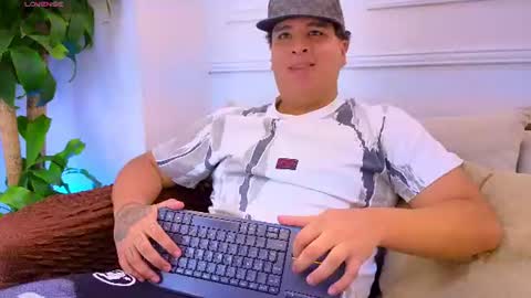 bennett_alejoo online show from 07/28/26, 07:50