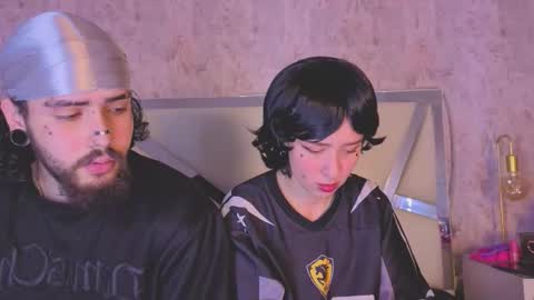 Snapshot of benny_and_mark chatting on 03/12/26, 04:18 Benny and Mark online show from 03/12/26, 04:18