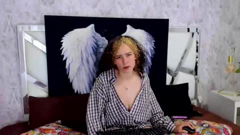 Snapshot of benny_wilson chatting on 09/25/25, 03:43 benny_wilson online show from 09/25/25, 03:43