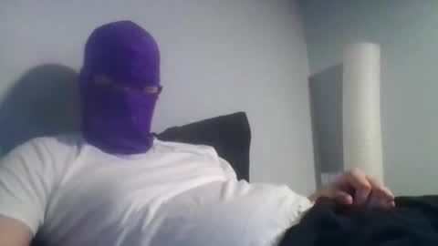 Snapshot of bennybueno chatting on 04/11/26, 03:11 bennybueno online show from 04/11/26, 03:11
