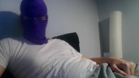 Snapshot of bennybueno chatting on 06/13/26, 02:53 bennybueno online show from 06/13/26, 02:53