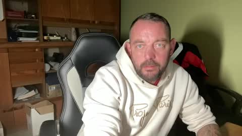 benochau online show from 08/02/26, 03:27