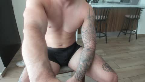 Snapshot of benthebodybuilder chatting on 12/20/24, 09:50 Ben Braxton online show from 12/20/24, 09:50