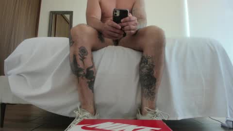 Snapshot of benthebodybuilder chatting on 12/26/24, 08:53 Ben Braxton online show from 12/26/24, 08:53