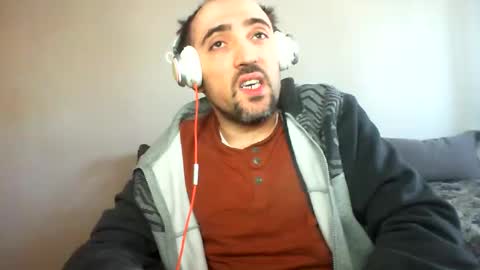 bentish online show from 12/02/24, 07:47