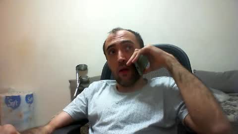 bentish online show from 12/12/24, 06:42