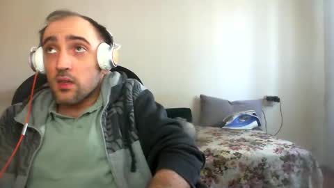 bentish online show from 01/01/25, 10:00