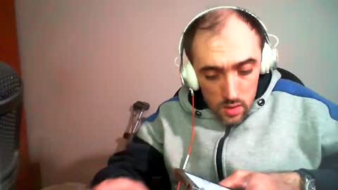 bentish online show from 02/09/25, 04:18