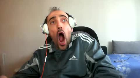 bentish online show from 02/16/25, 12:54