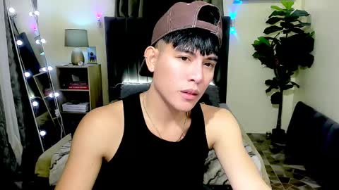 Snapshot of bentlyfuck chatting on 11/04/25, 09:14 bentlyfuck online show from 11/04/25, 09:14