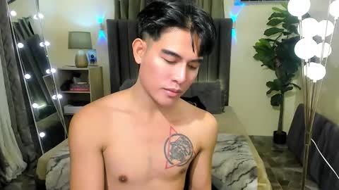 Snapshot of bentlyfuck chatting on 11/07/25, 11:05 bentlyfuck online show from 11/07/25, 11:05